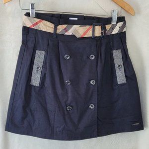 Burberry black and classic plaid short skirt. Waist 14’ and 16’ in length